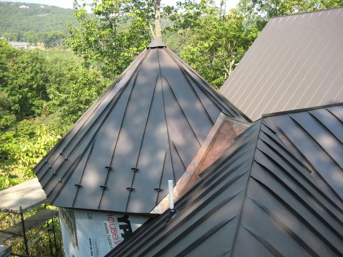 Professional Roof Tarp Installation by Craftsman Roofing in Lee School